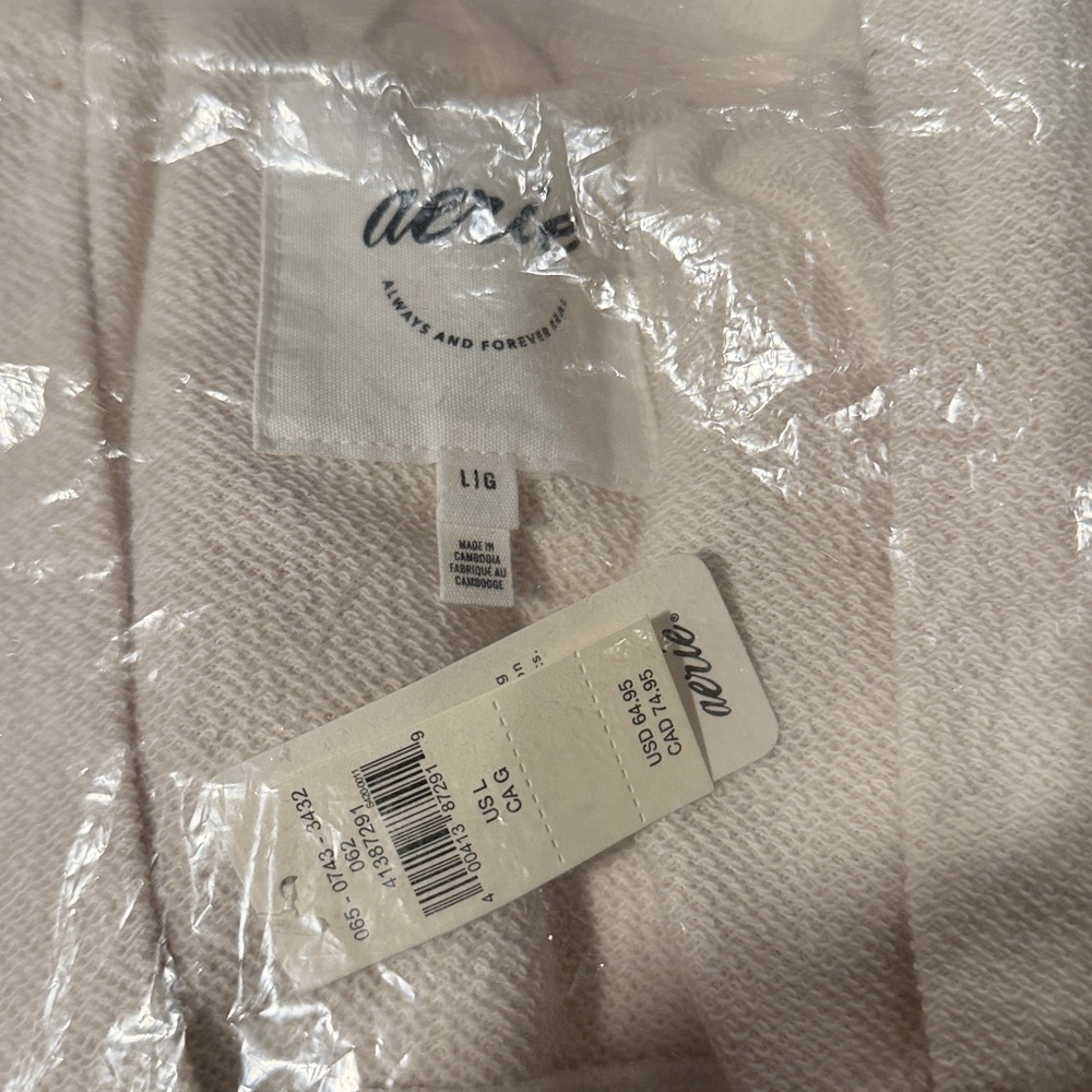 Aerie oversized, comfy cardigan NWT - Picture 2 of 3